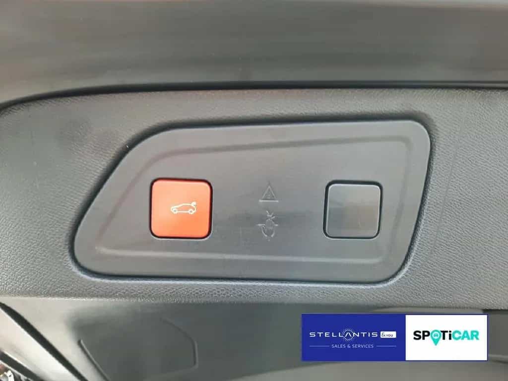 Citroën C5 Aircross Shine Pack PT 130 EAT8 SHZ NAVI ACC 04/2023-photo-11