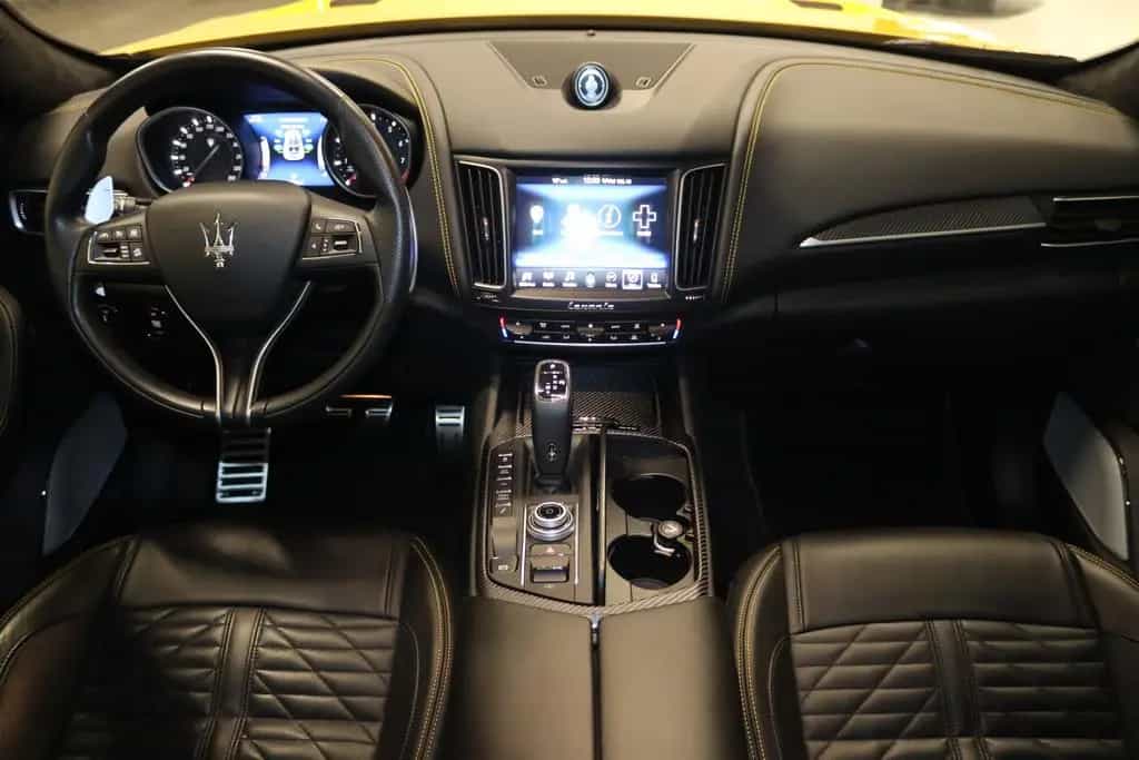Maserati Levante 3.8 V8 Trofeo-Pano-Luft-360°-B&W-LED- 01/2020-photo-17