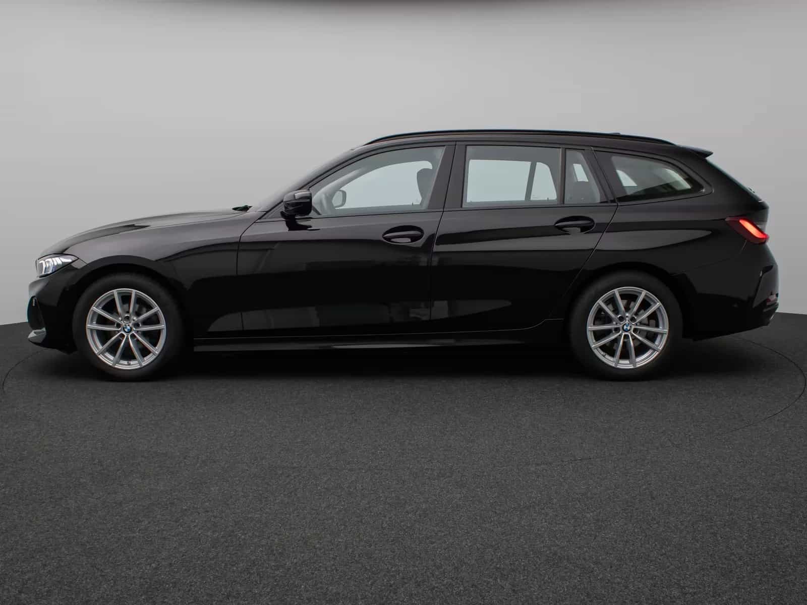 BMW 3 Series 02/2023-photo-10