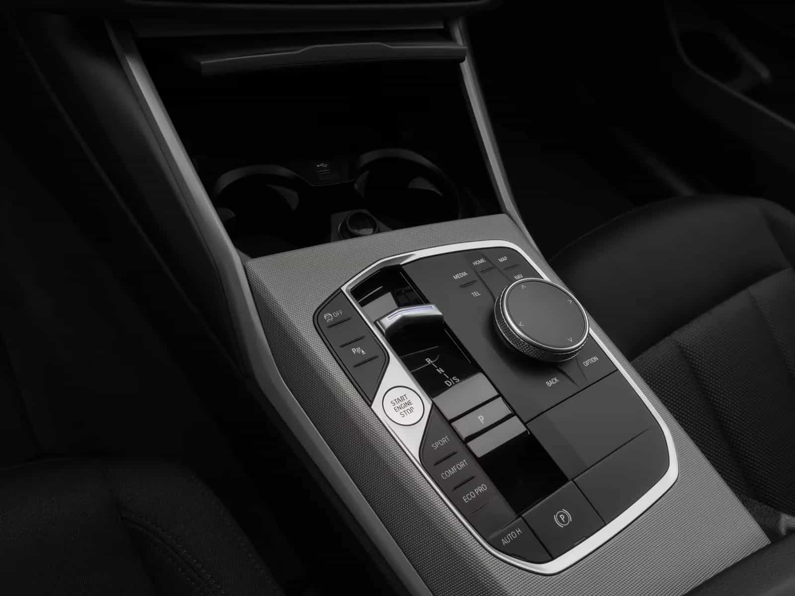 BMW 3 Series 02/2023-photo-22