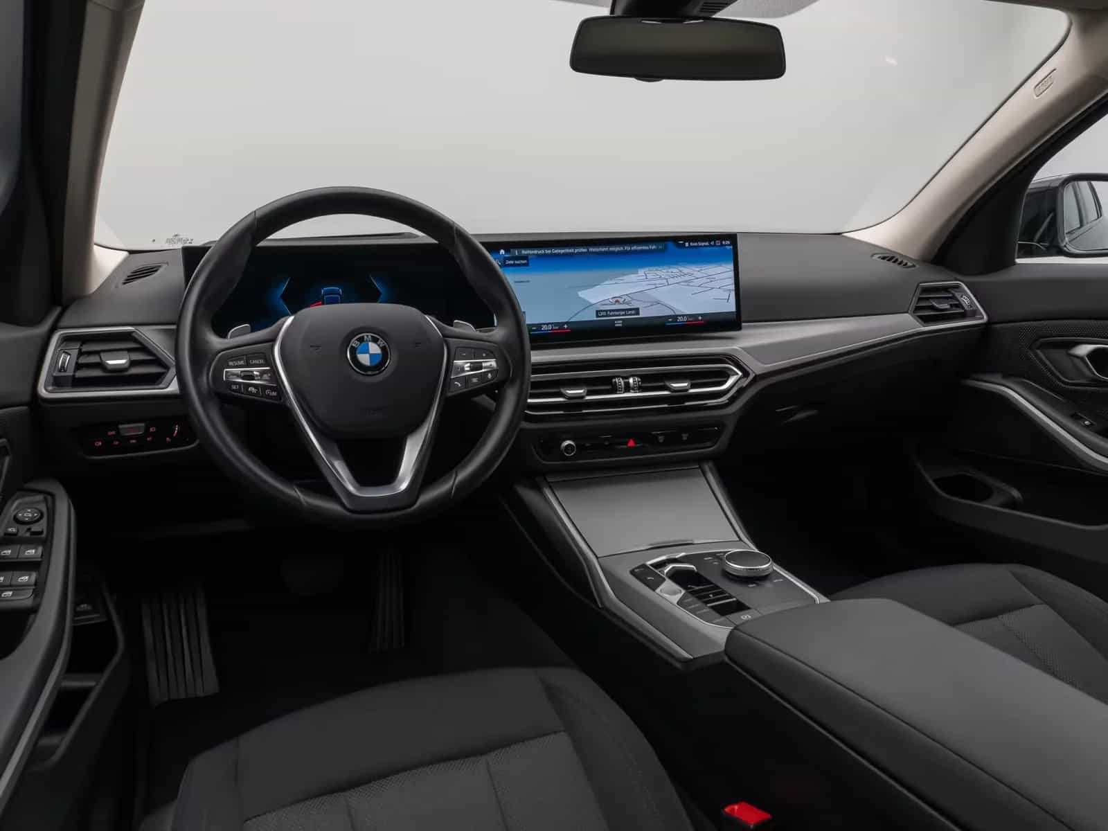 BMW 3 Series 02/2023-photo-37