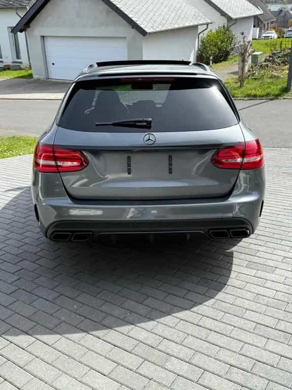Mercedes-Benz C-Class 63 AMG Mercedes-AMG C 63 T S Mercedes-AMG S 01/2017-photo-3