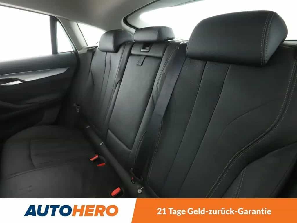 BMW X6 xDrive 35i Aut.*NAVI*XENON*ACC*CAM*SHZ*PDC* 05/2017-photo-11