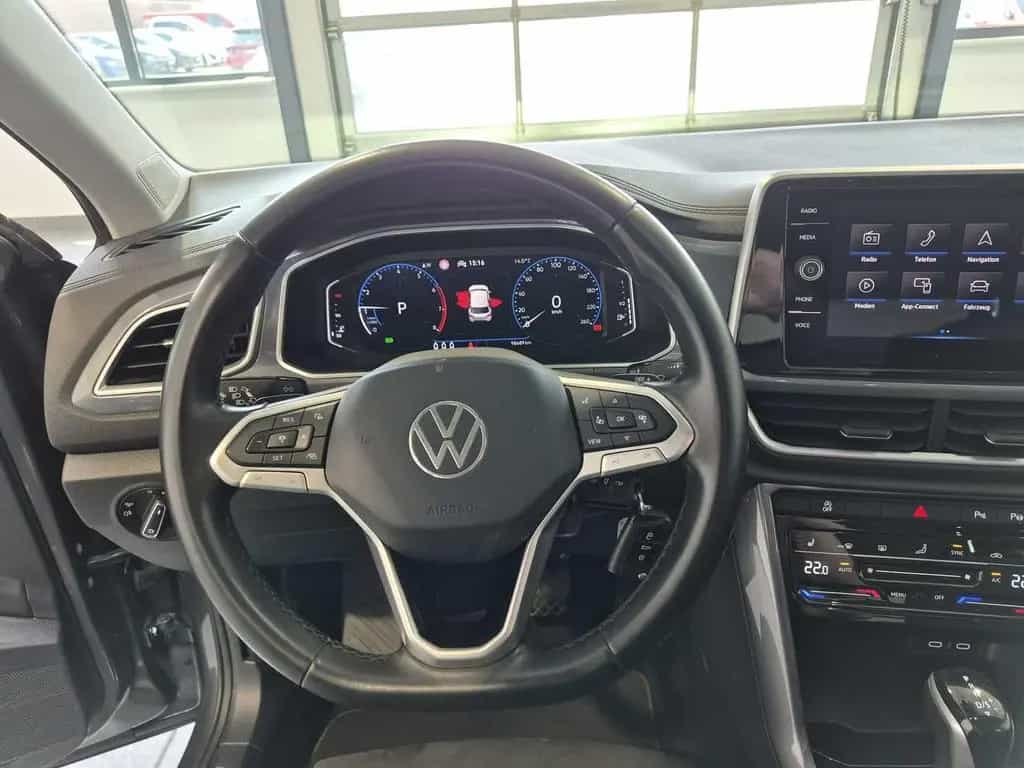 Volkswagen T-Roc 1.5 TSI Style DSG|AHK|ACC|LED|Kamera 03/2023-photo-9