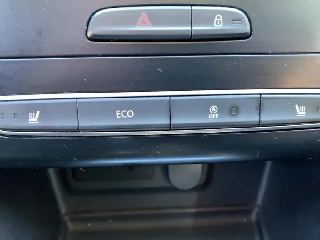 Renault Megane IV 1.2 TCe 100 Energy Experience *SHZ 05/2016-photo-18