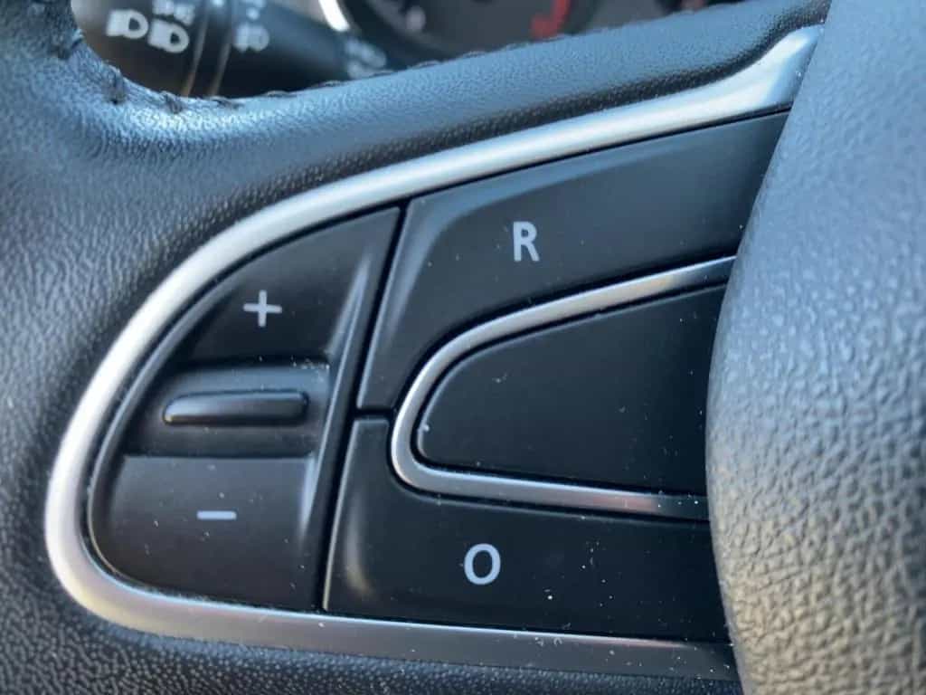 Renault Megane IV 1.2 TCe 100 Energy Experience *SHZ 05/2016-photo-21