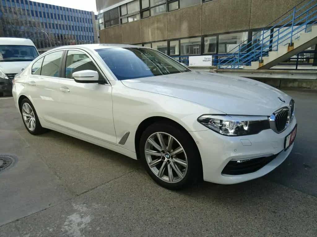 BMW 520 D,Autom,Ledersports,AHK,ACC 01/2020-photo-11