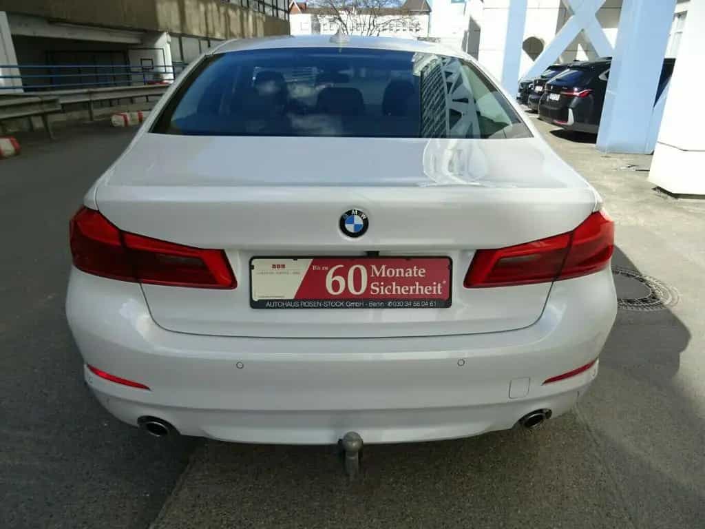 BMW 520 D,Autom,Ledersports,AHK,ACC 01/2020-photo-13