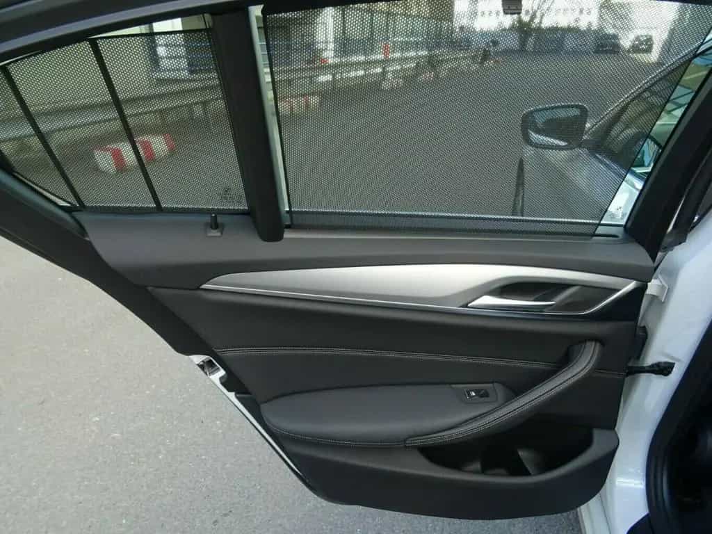 BMW 520 D,Autom,Ledersports,AHK,ACC 01/2020-photo-23