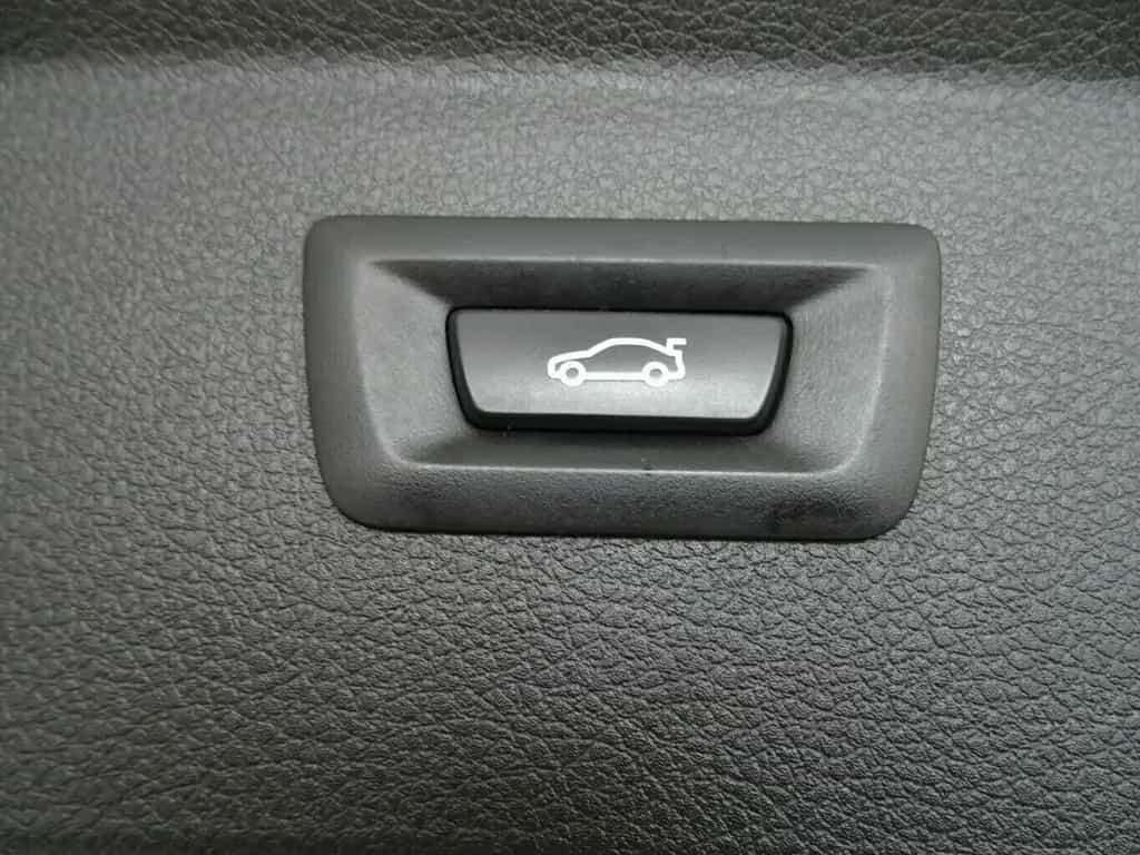 BMW 220 Active Tourer D xDrive Sportline Autom.,AHK, 02/2018-photo-9