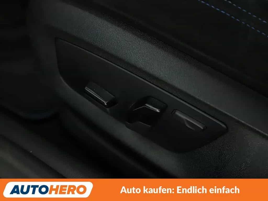 BMW 5 Series 520i M Sport Aut*NAVI*LED*CAM*SHZ*TEMPO*ALU*HUD* 11/2018-photo-24