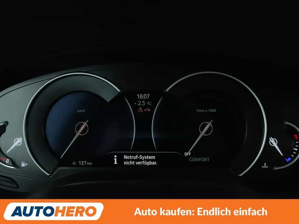 BMW 5 Series 520i M Sport Aut*NAVI*LED*CAM*SHZ*TEMPO*ALU*HUD* 11/2018-photo-25