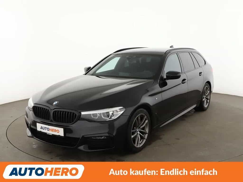 BMW 5 Series 520i M Sport Aut*NAVI*LED*CAM*SHZ*TEMPO*ALU*HUD* 11/2018-photo-4