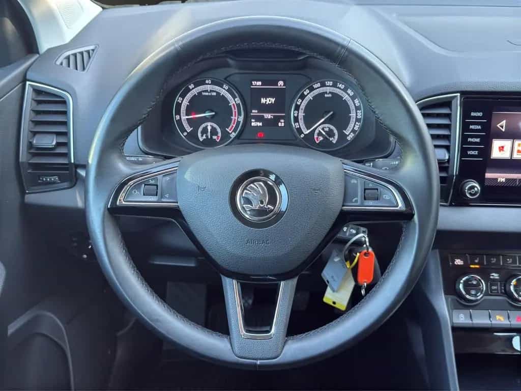 Skoda Karoq 1.0 TSI Ambition KAMERA+TEMPOMAT+PDC+SHZ 08/2018-photo-12