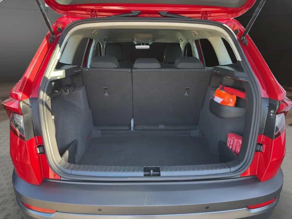 Skoda Karoq 1.0 TSI Ambition KAMERA+TEMPOMAT+PDC+SHZ 08/2018-photo-19