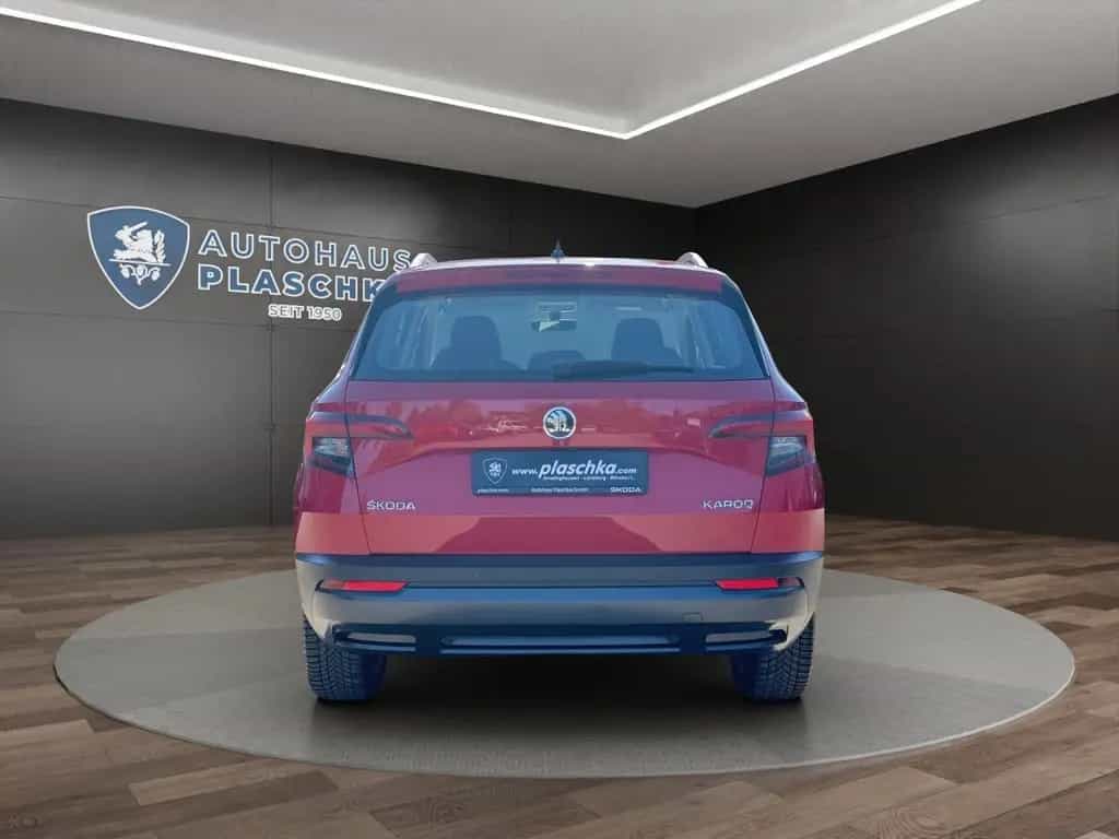 Skoda Karoq 1.0 TSI Ambition KAMERA+TEMPOMAT+PDC+SHZ 08/2018-photo-4