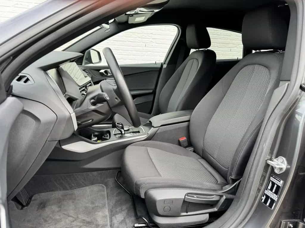 BMW 2 Series 218 Gran Coupé 2-serie 218i Executive Adaptive c 08/2020-photo-2