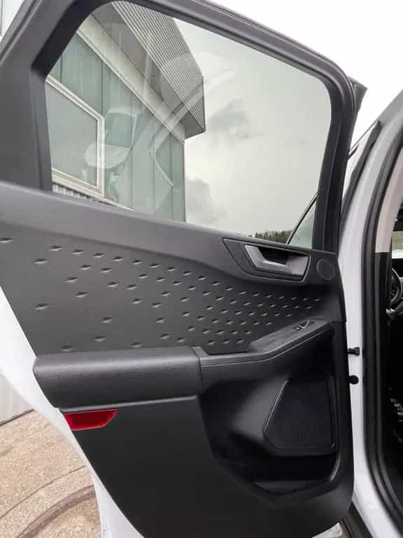 Ford Kuga Titanium X+8FACH+AHK+KEYLESS+ACC+B&O 11/2020-photo-17