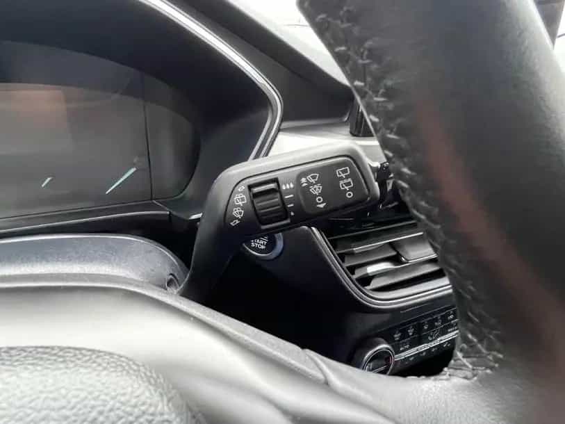 Ford Kuga Titanium X+8FACH+AHK+KEYLESS+ACC+B&O 11/2020-photo-32