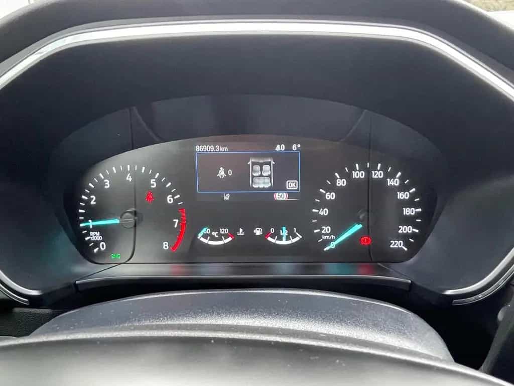 Ford Kuga Titanium X+8FACH+AHK+KEYLESS+ACC+B&O 11/2020-photo-34