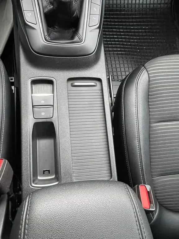 Ford Kuga Titanium X+8FACH+AHK+KEYLESS+ACC+B&O 11/2020-photo-38