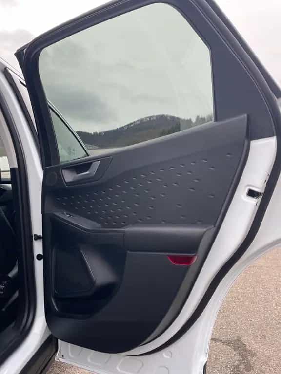 Ford Kuga Titanium X+8FACH+AHK+KEYLESS+ACC+B&O 11/2020-photo-8
