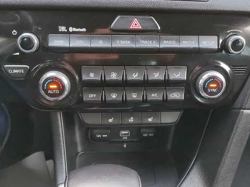 Kia Sportage Black Edition+8FACH+LENK+SITZH.+JBL 08/2021-photo-24