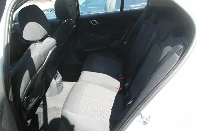 BMW 1 Series 118i Advantage Navi.LED.PDCvo+hi.DAB.Sitzheizung 03/2023-photo-1
