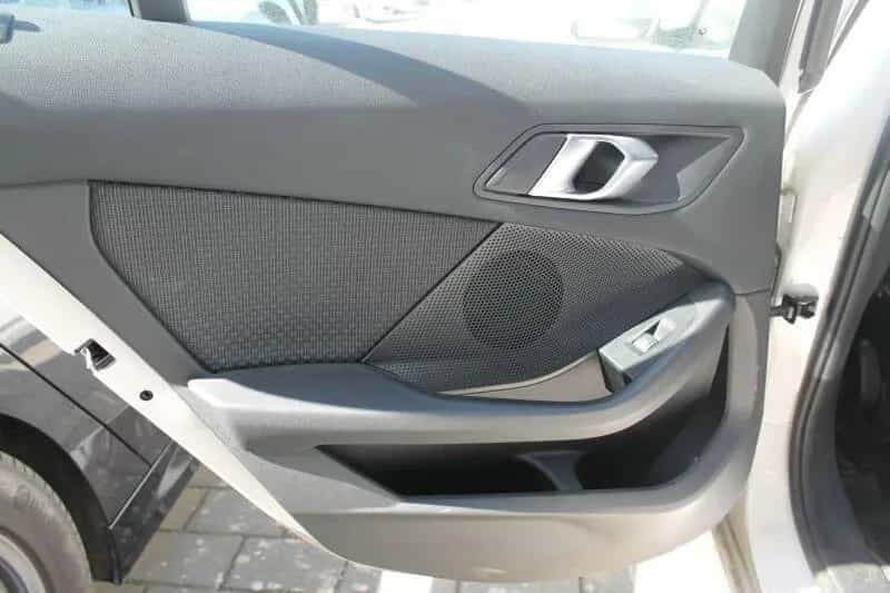 BMW 1 Series 118i Advantage Navi.LED.PDCvo+hi.DAB.Sitzheizung 03/2023-photo-2