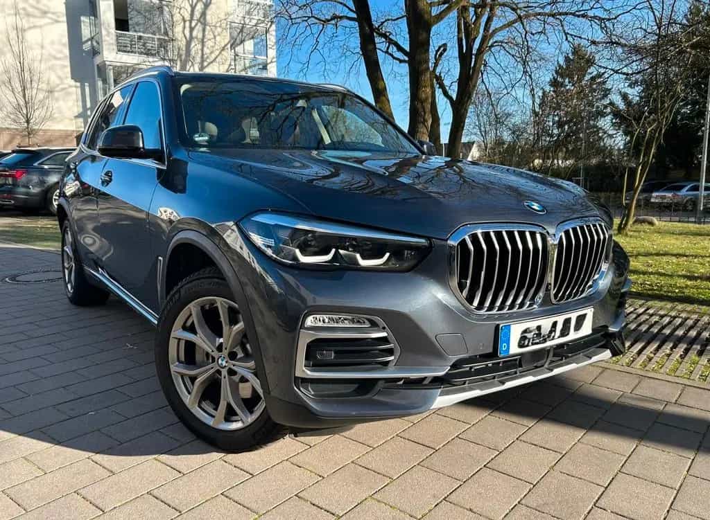 BMW X5 xDrive30d -xLine, 360°-Kamera, AHK, LiveCock. 11/2019-photo-0