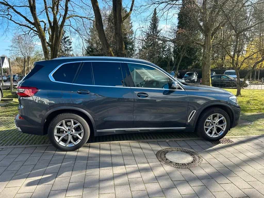 BMW X5 xDrive30d -xLine, 360°-Kamera, AHK, LiveCock. 11/2019-photo-5