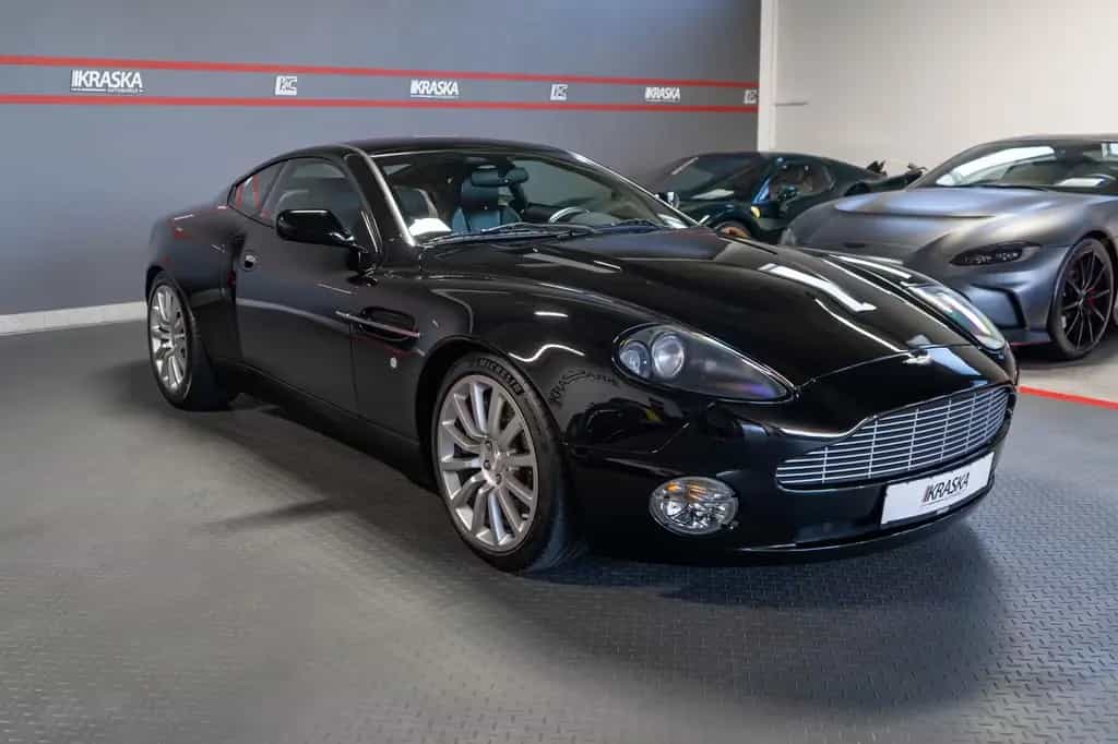 Aston Martin Vanquish V12 ASM Bowland-Black PDC 2+2 BUCKET 06/2003-photo-6