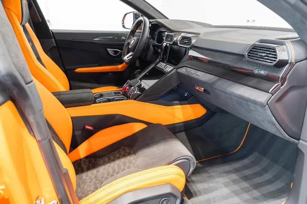 Lamborghini Urus Capsule Edition I B&O I 23" I Pano I Voll 10/2022-photo-18