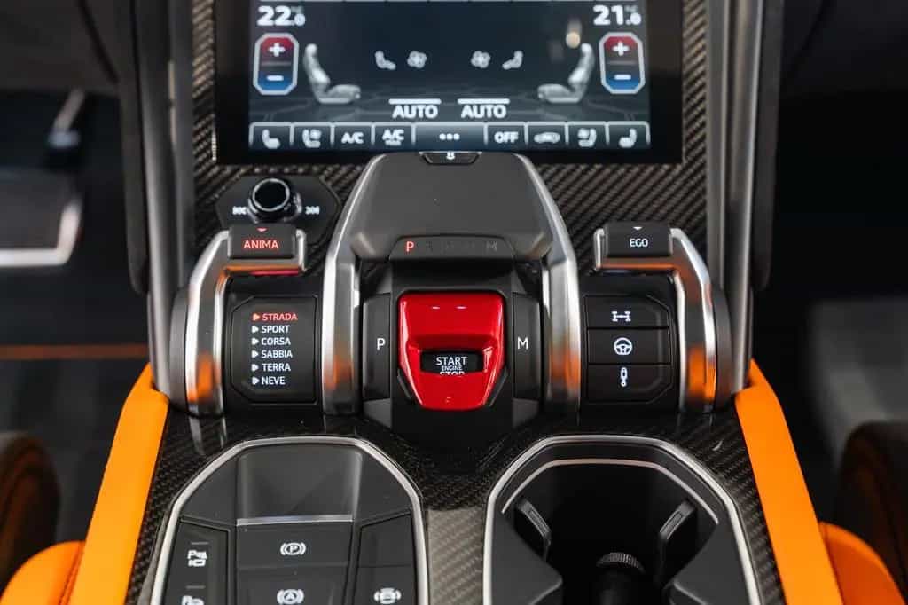 Lamborghini Urus Capsule Edition I B&O I 23" I Pano I Voll 10/2022-photo-27