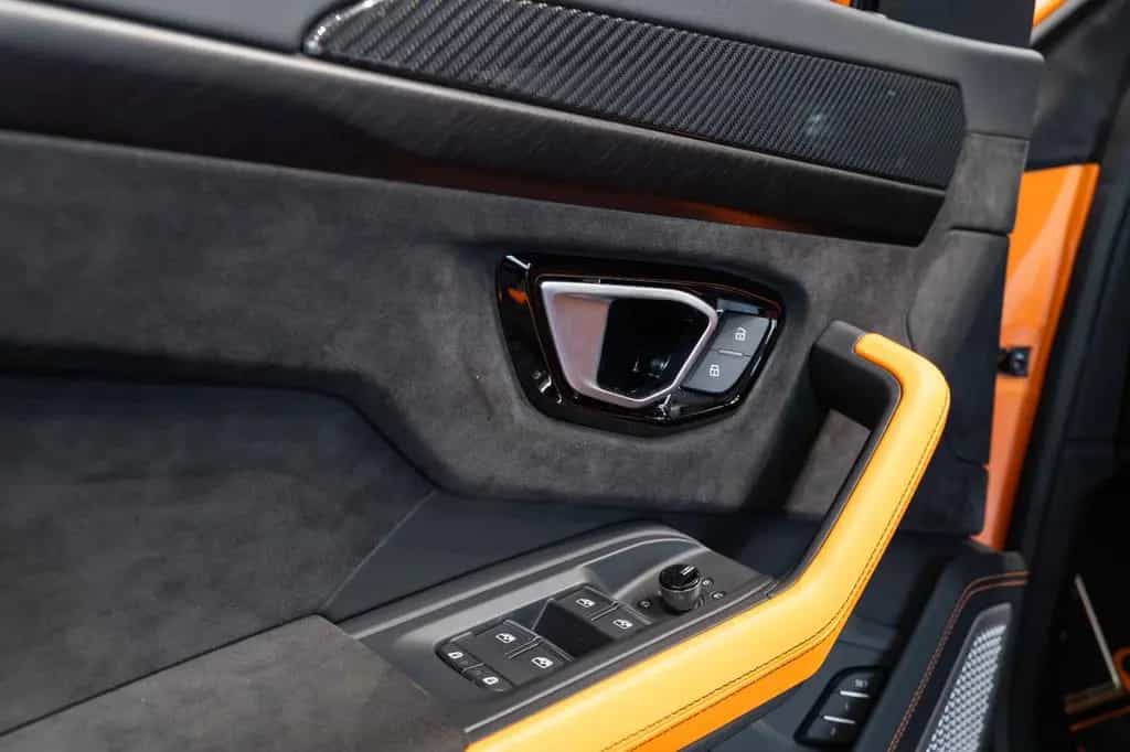 Lamborghini Urus Capsule Edition I B&O I 23" I Pano I Voll 10/2022-photo-40