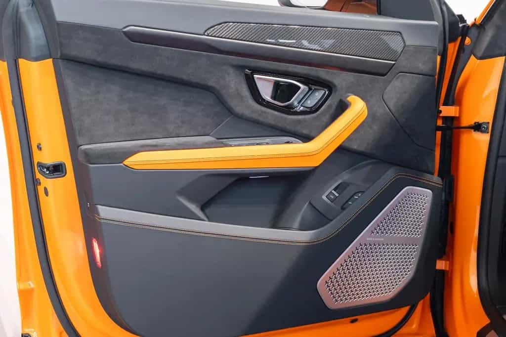 Lamborghini Urus Capsule Edition I B&O I 23" I Pano I Voll 10/2022-photo-41