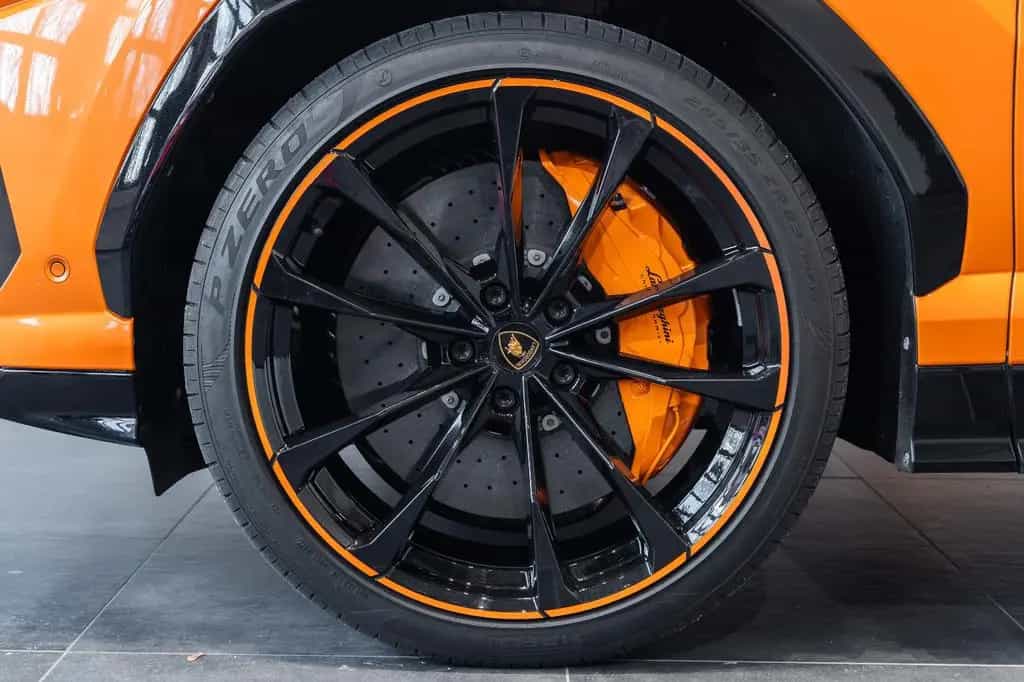 Lamborghini Urus Capsule Edition I B&O I 23" I Pano I Voll 10/2022-photo-5