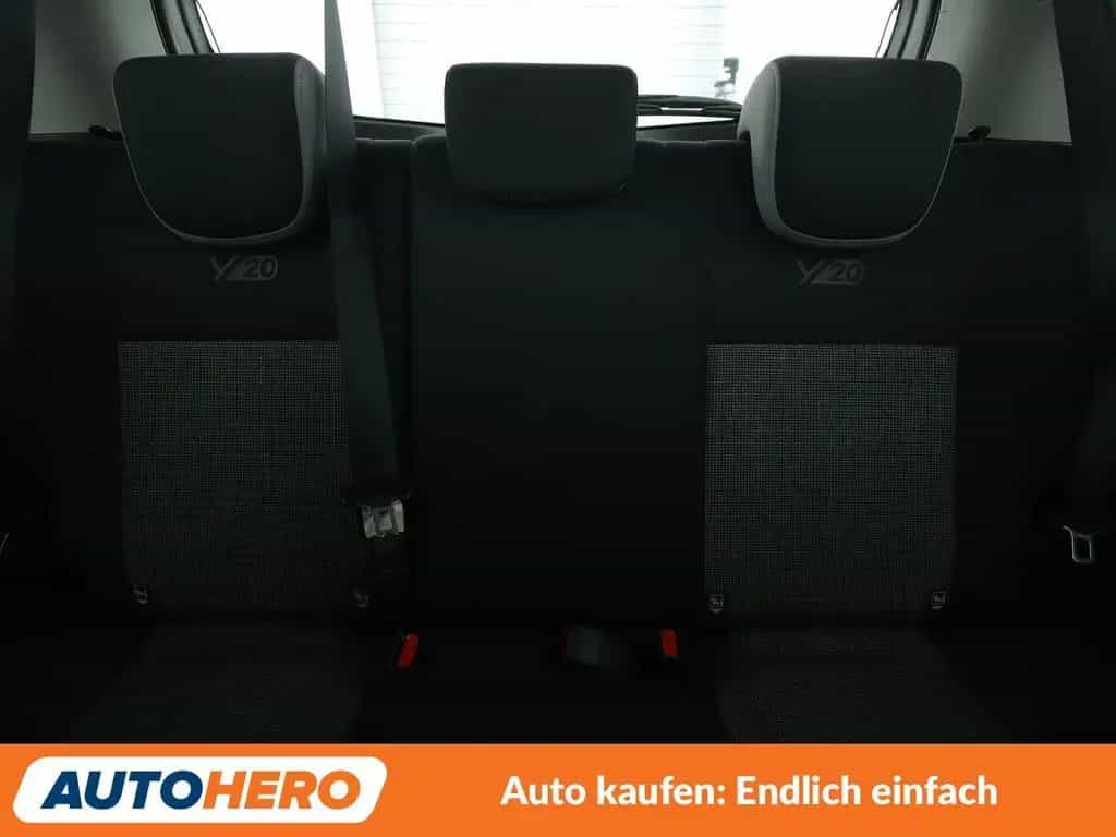 Toyota Yaris 1.5 Dual VVT-iE Y20 Club*NAVI*SHZ*ALU*SPUR 09/2019-photo-15