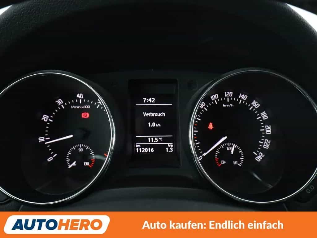 Skoda Yeti 1.2 TSI Joy*TEMPO*PDC*SHZ* 02/2016-photo-19