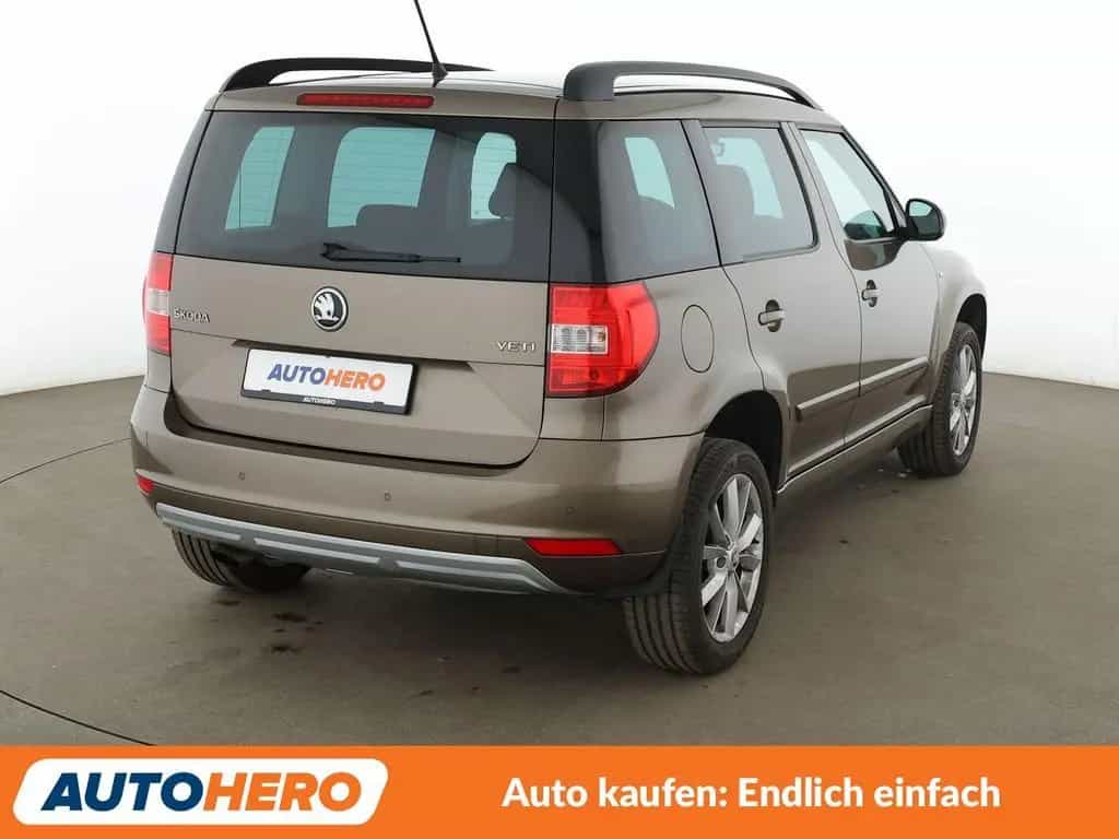 Skoda Yeti 1.2 TSI Joy*TEMPO*PDC*SHZ* 02/2016-photo-5