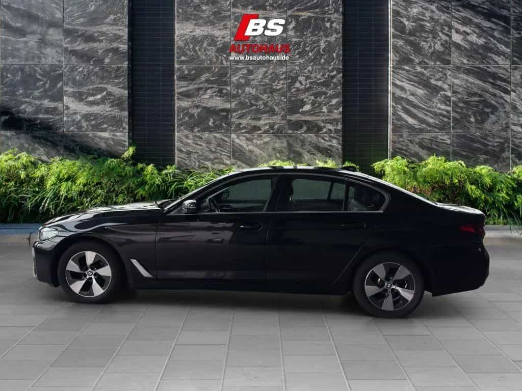 BMW 5 Series 520d Aut. Head-Up Innovationspaket Leder Laserli 05/2023-photo-4