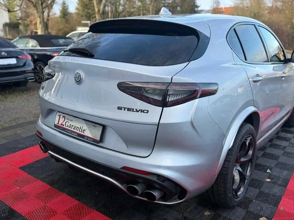 Alfa Romeo Stelvio Quadrifoglio Q4*100 % VOLL*ACC*KAM*CARBO 04/2021-photo-13