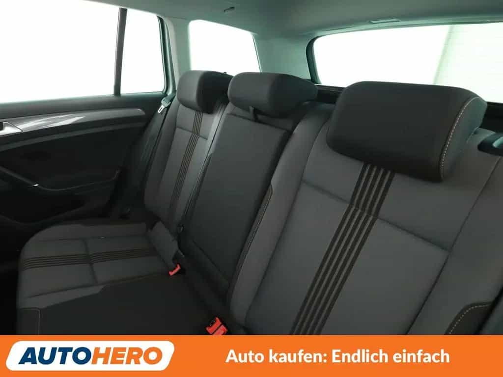 Volkswagen Golf VII 1.4 TSI Allstar BlueMotion Tech *NAVI* 03/2016-photo-13