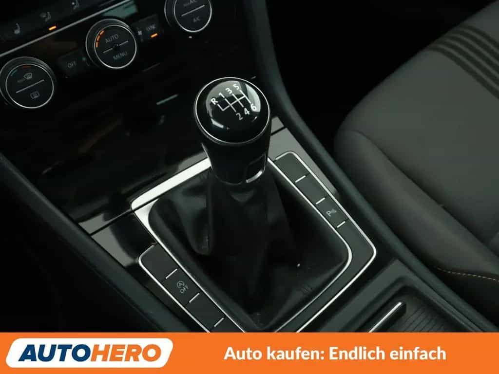 Volkswagen Golf VII 1.4 TSI Allstar BlueMotion Tech *NAVI* 03/2016-photo-23