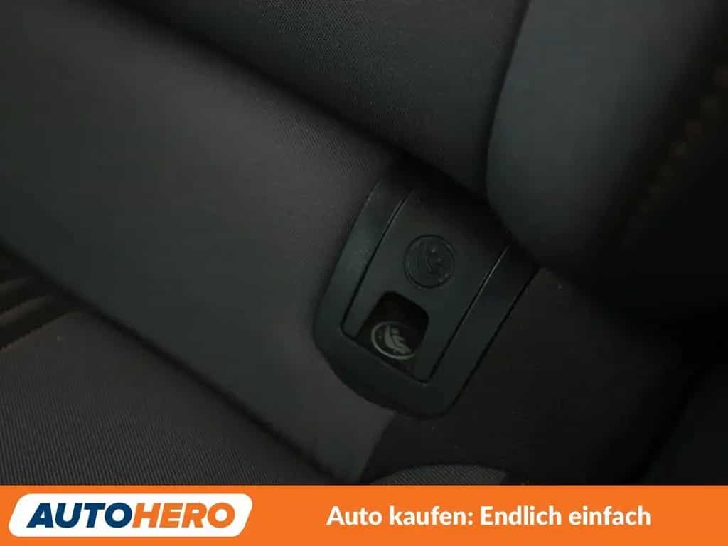 Volkswagen Golf VII 1.4 TSI Allstar BlueMotion Tech *NAVI* 03/2016-photo-27