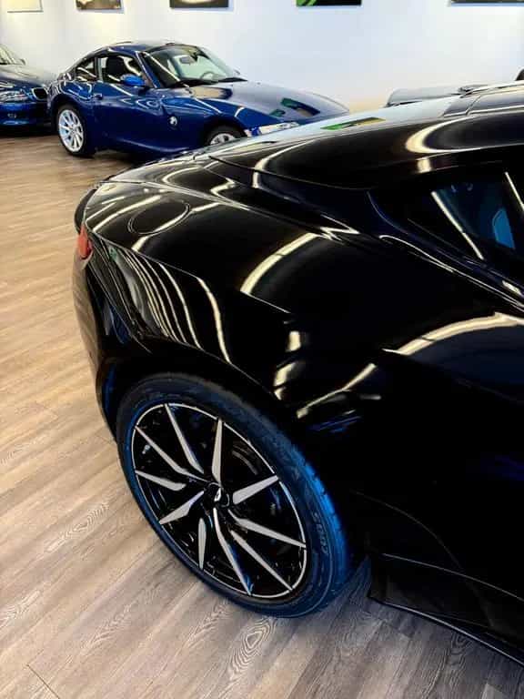 Aston Martin DB11 4.0 V8 Deutsch Bester Zustand 1A 02/2019-photo-18