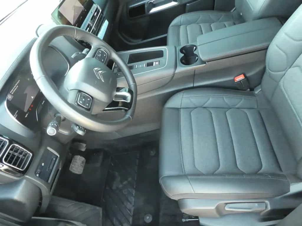 Citroën C5 Aircross Plus, Kamera, Klima, SHZ, PDC, LED 03/2025-photo-8
