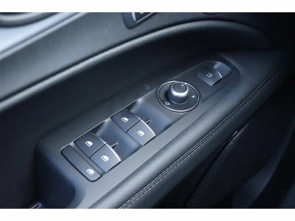 Alfa Romeo Stelvio VELOCE 2.2 DIESEL 16V 210 PS AT8 Q4 PREM 04/2026-photo-14