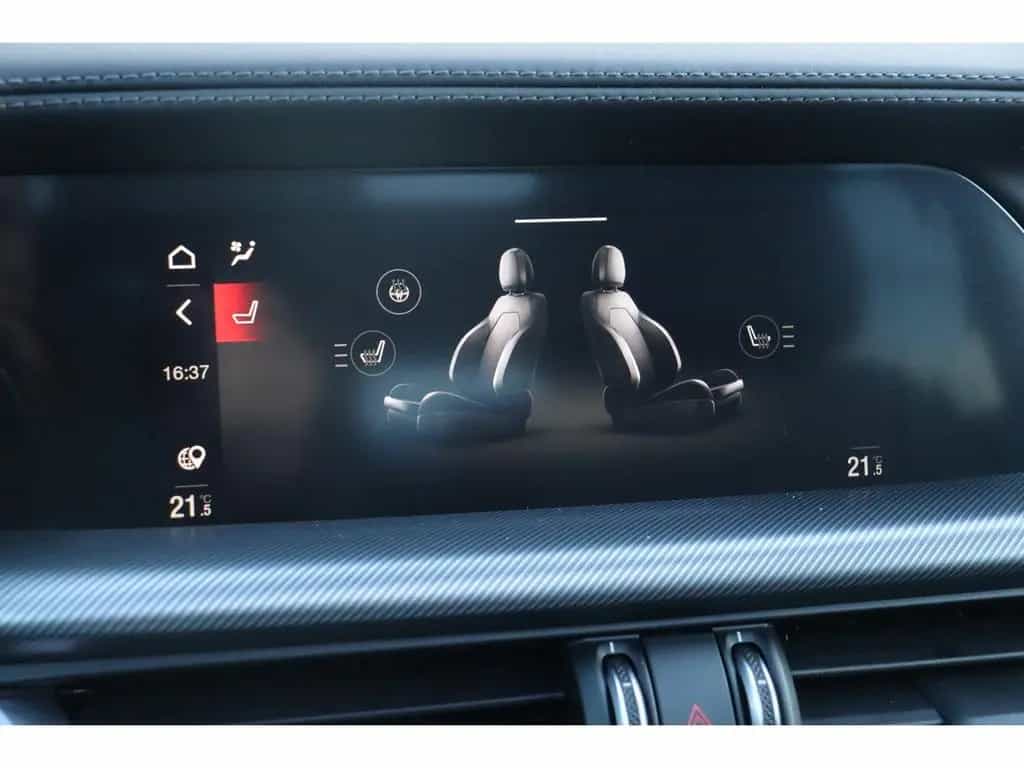 Alfa Romeo Stelvio VELOCE 2.2 DIESEL 16V 210 PS AT8 Q4 PREM 04/2026-photo-32
