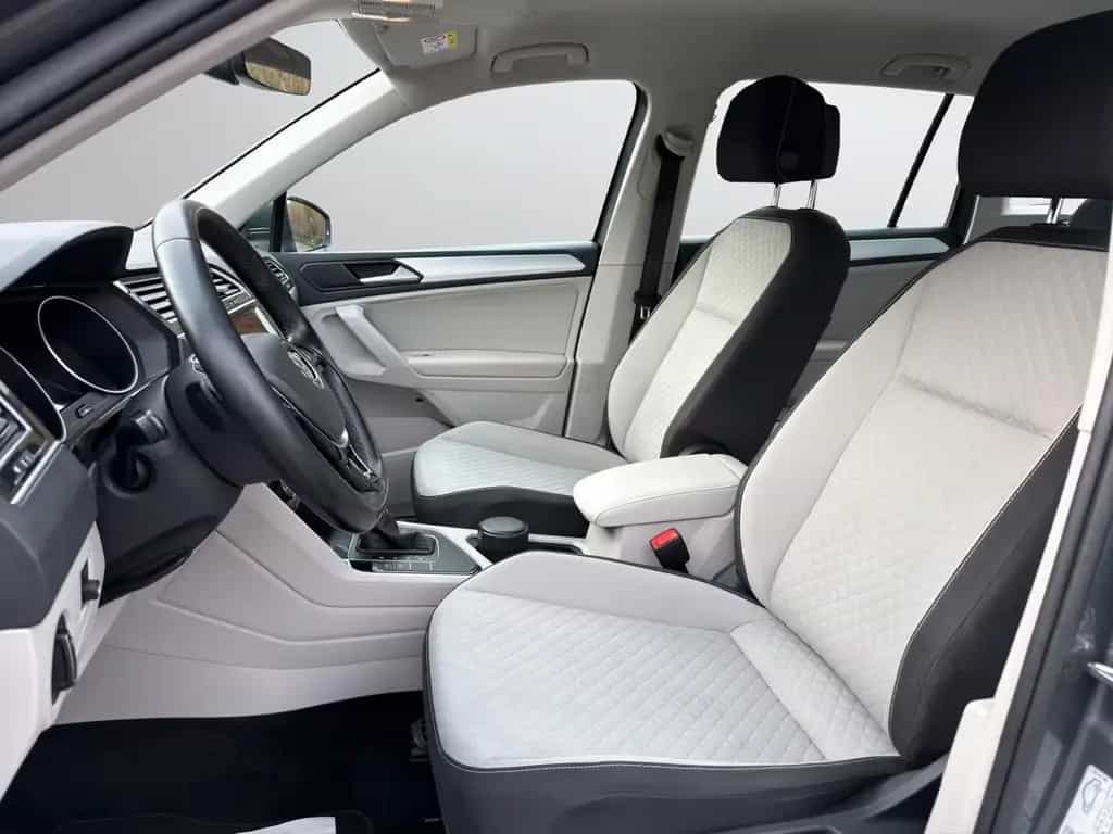 Volkswagen Tiguan Comfortline*Navi*RFK*SHZ*Apple*1.Hand* 03/2019-photo-7